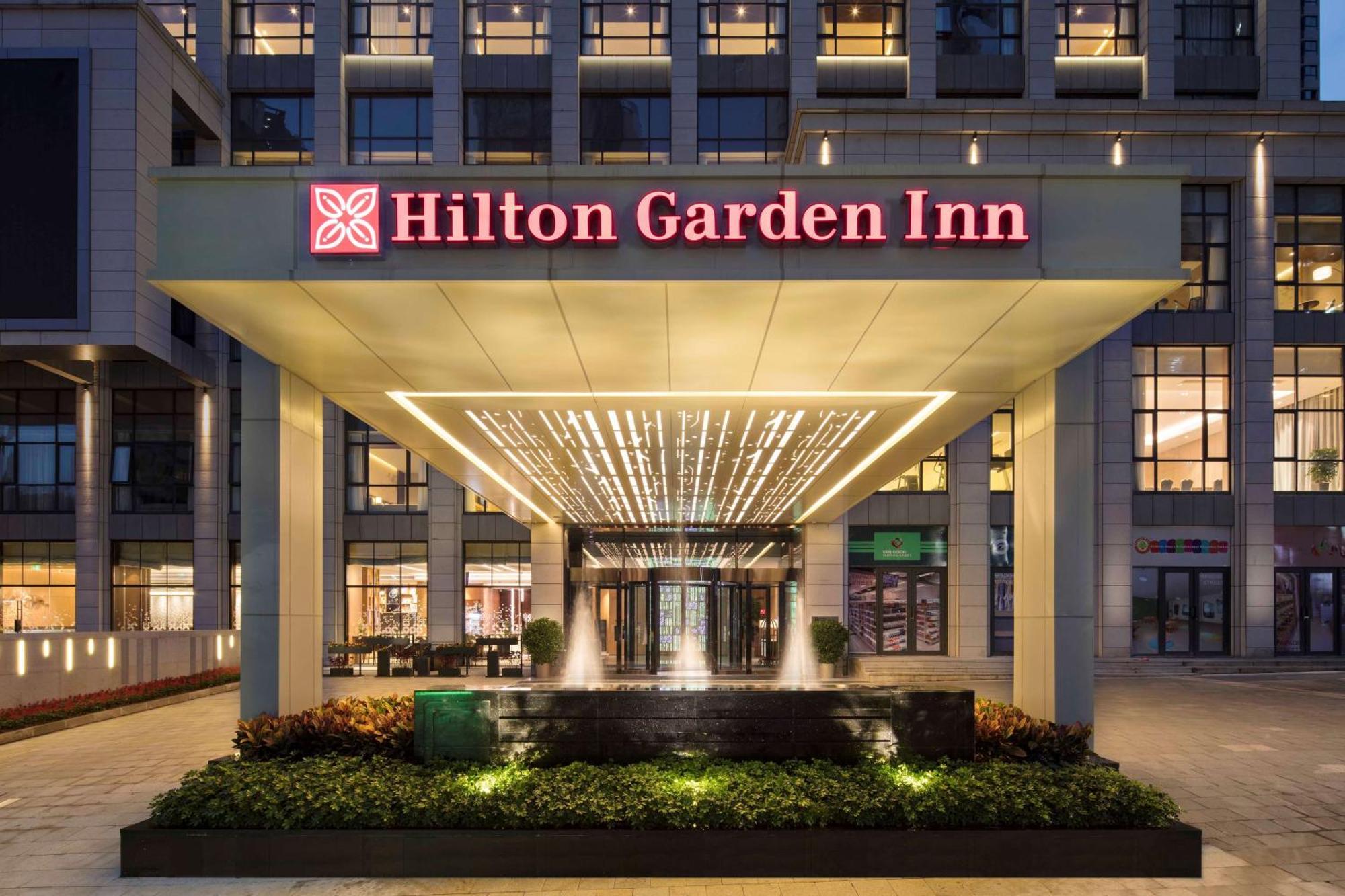 Hilton Garden Inn Shiyan Ngoại thất bức ảnh